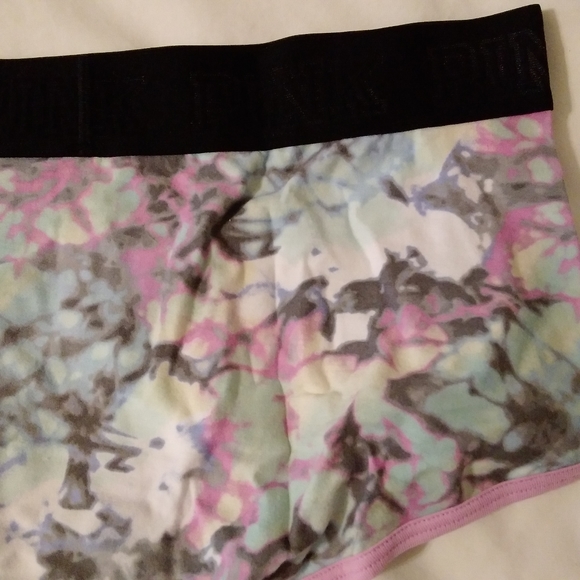 PINK Victoria's Secret Low Rise Boyshort/Shortie panties - Picture 7 of 11